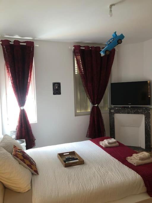 Maison Harry Potter Pour 6 Personnes En Centre Ville Монтобан Экстерьер фото